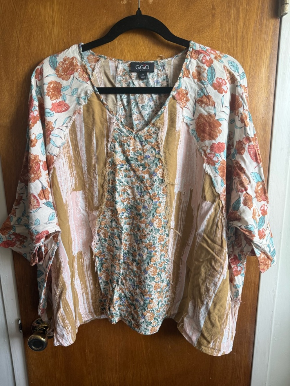 GiGio Floral Patchwork V-Neck Tunic Top in Cream & Rust